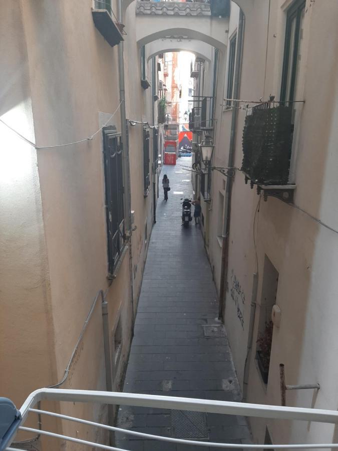 Le Ginestre In Centro Salerno Exterior foto